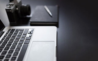 8000万引爆悬念！利物浦疯抢23岁铁卫，溢价3000万值不值？